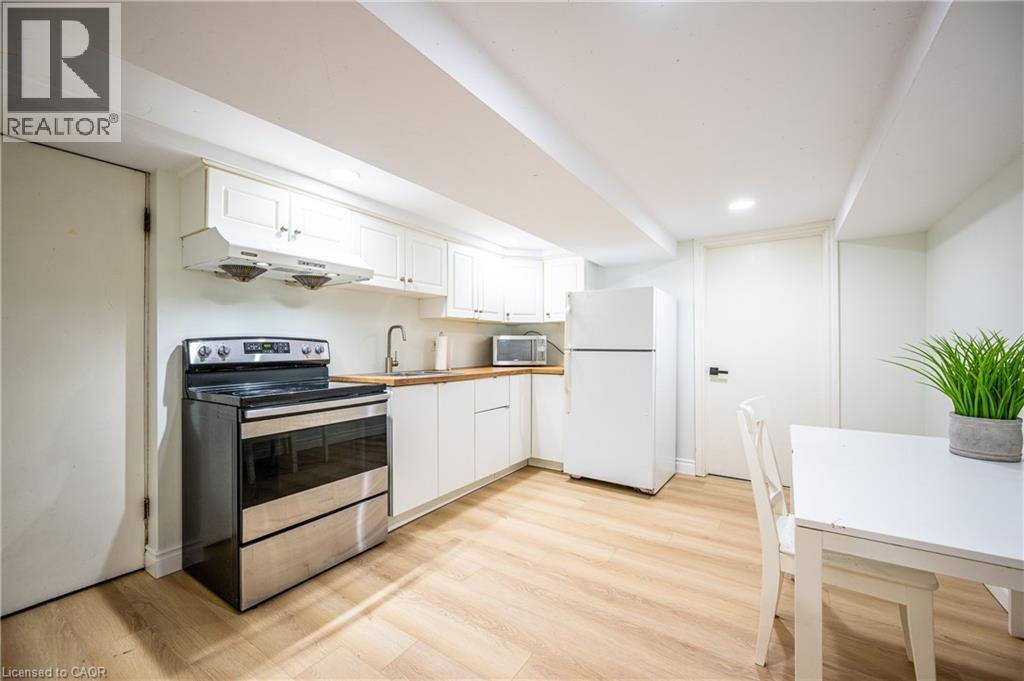 120 Marshall Street, Waterloo, Ontario  N2J 2T7 - Photo 22 - 40788097