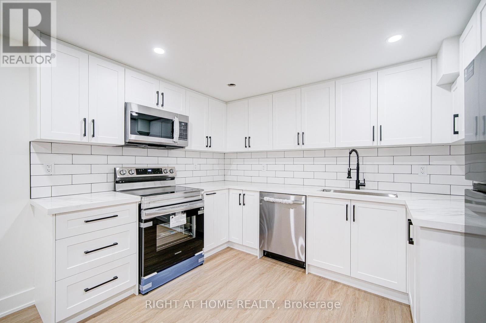 705 Glenforest Street, Oshawa, Ontario  L1J 5E9 - Photo 14 - E12557144