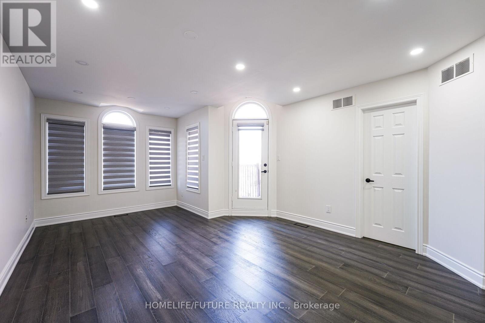 203 Raleigh Avenue, Toronto, Ontario  M1K 1A5 - Photo 18 - E12557170