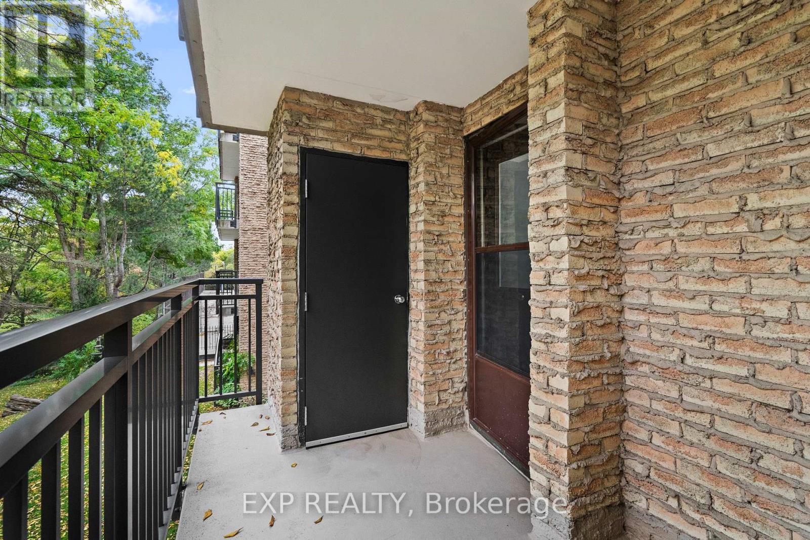 203 - 15390 Yonge Street, Aurora, Ontario  L4G 1N8 - Photo 12 - N12557188