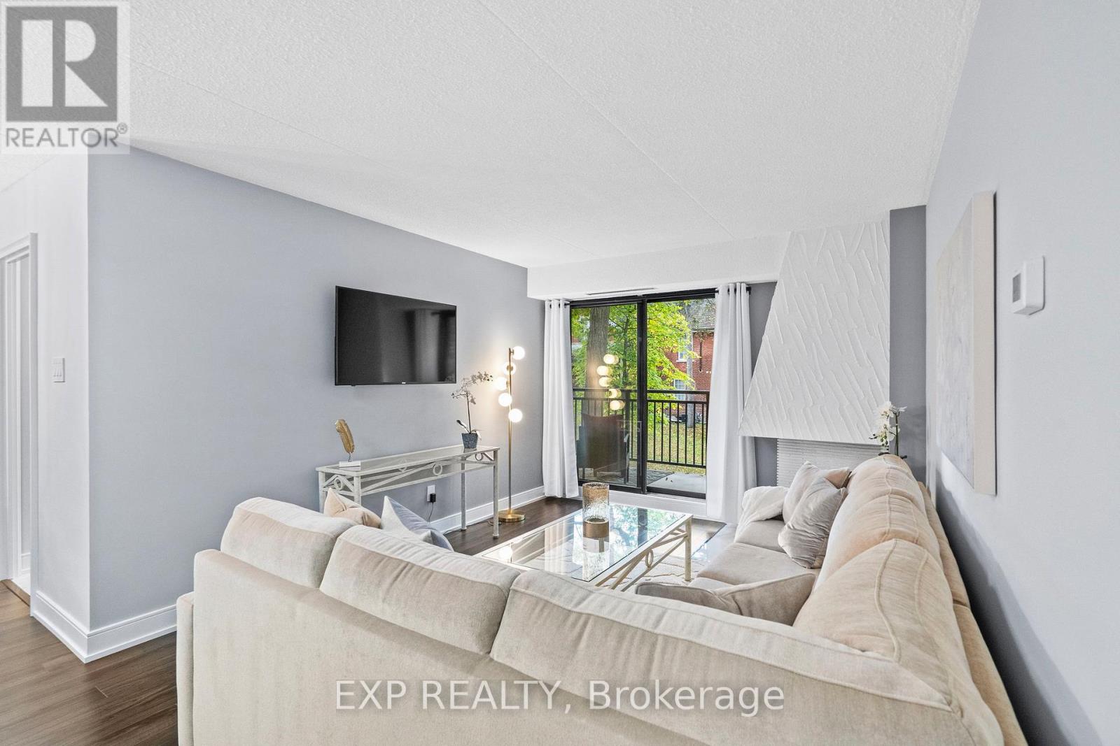 203 - 15390 Yonge Street, Aurora, Ontario  L4G 1N8 - Photo 35 - N12557188