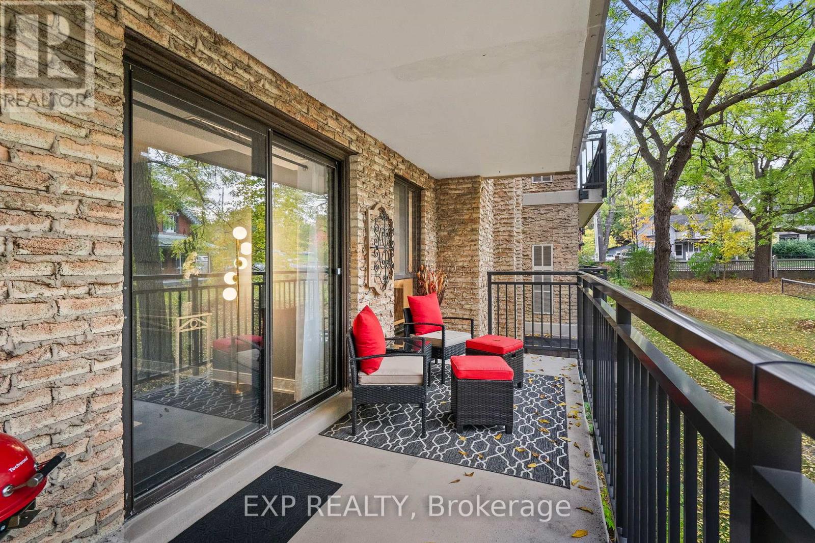 203 - 15390 Yonge Street, Aurora, Ontario  L4G 1N8 - Photo 9 - N12557188