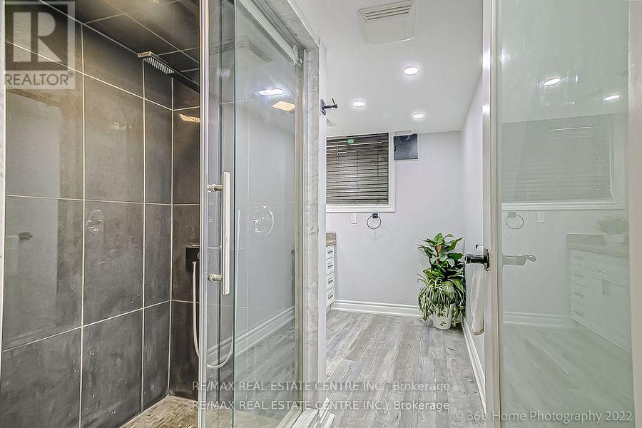 Bsmt - 4175 Trellis Crescent, Mississauga, Ontario  L5L 2M1 - Photo 14 - W12557162