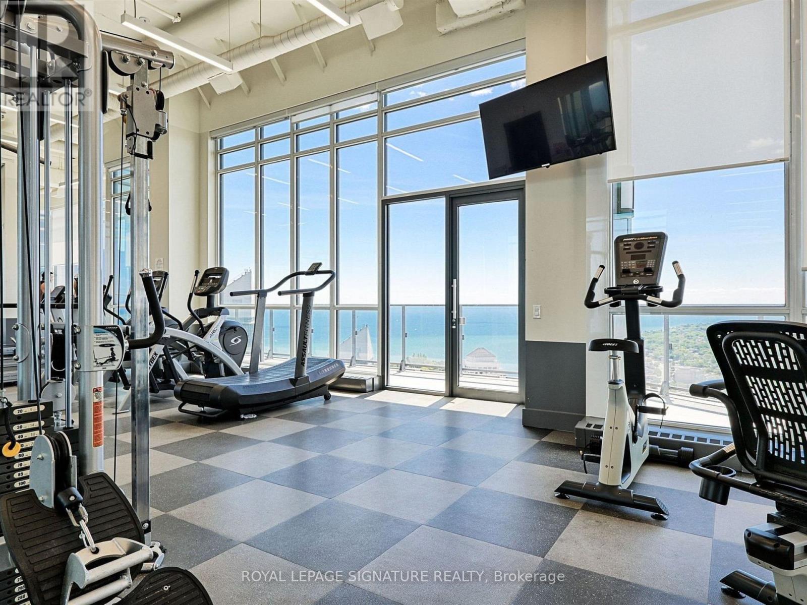 902 - 10 Park Lawn Road, Toronto, Ontario  M8Y 3H8 - Photo 11 - W12557172