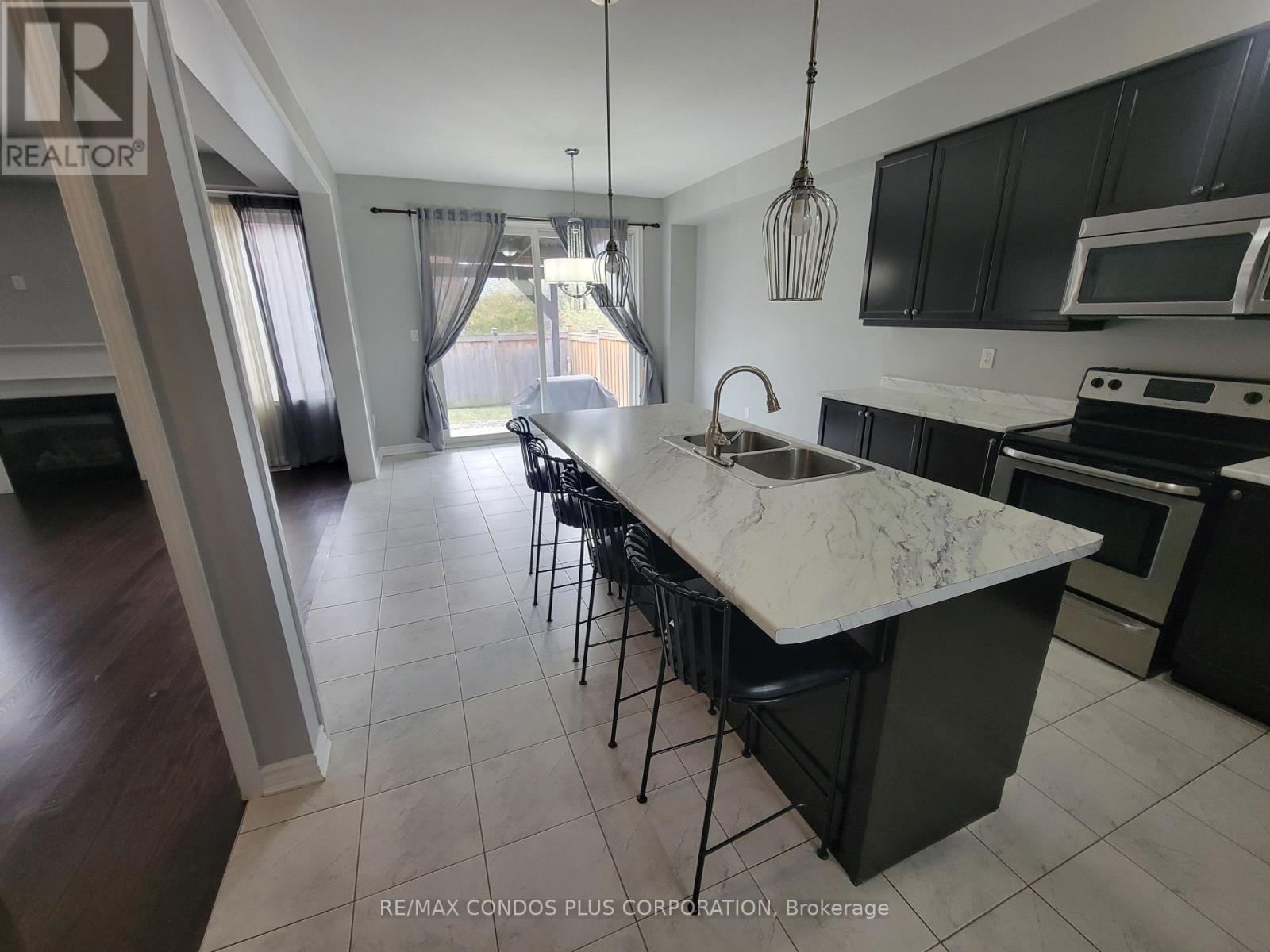 1542 Tough Gate, Milton, Ontario  L9T 6J1 - Photo 28 - W12557176