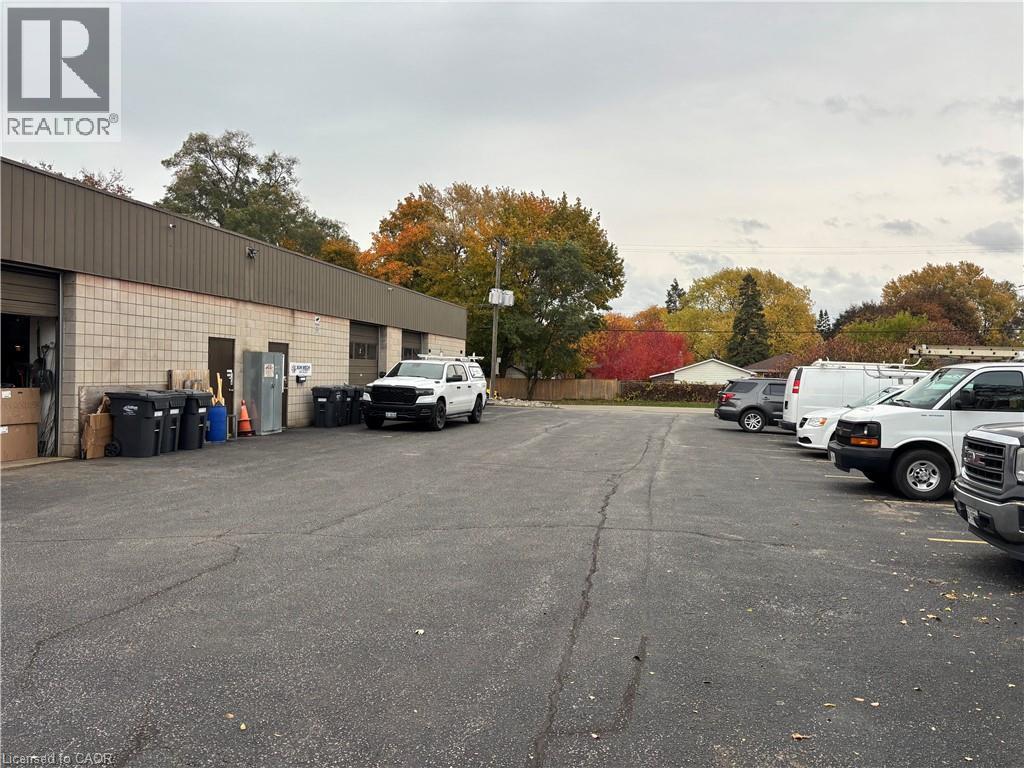 483 Enfield Road Unit# 6, Burlington, Ontario  L7T 2X5 - Photo 2 - 40784081