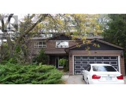 10 TEAGARDEN COURT, Toronto, Ontario