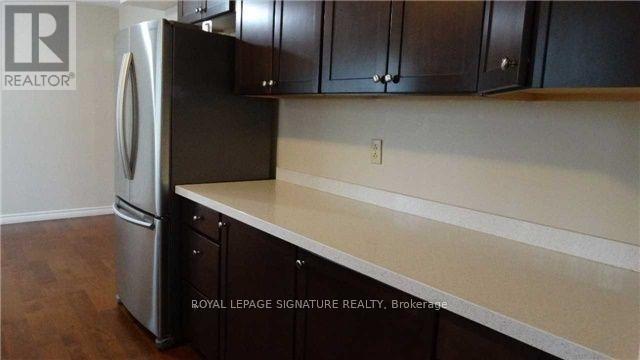 10 Teagarden Court, Toronto, Ontario  M2N 5Z9 - Photo 5 - C12553874