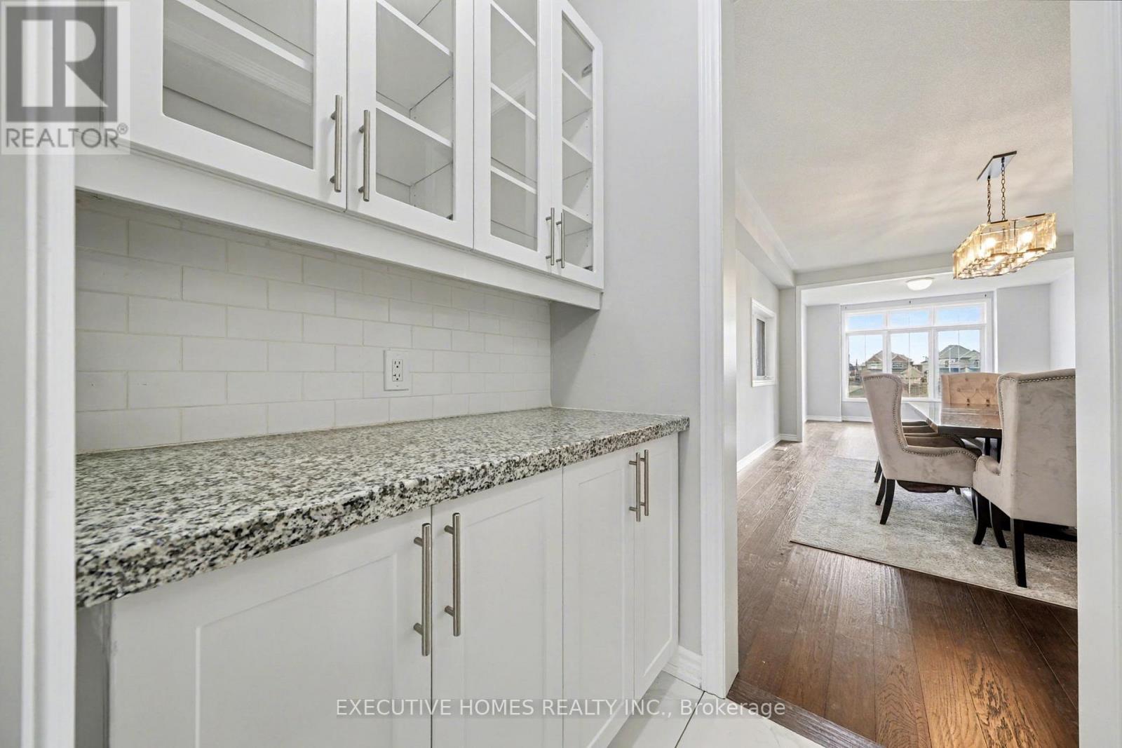 1753 Emberton Way, Innisfil, Ontario  L9S 0N4 - Photo 16 - N12555980