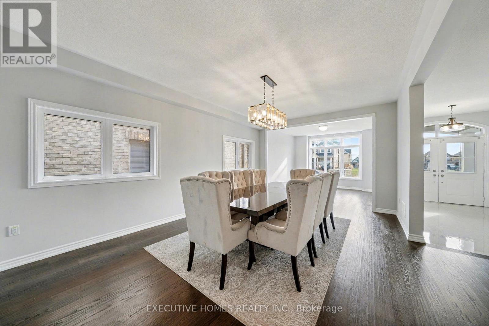 1753 Emberton Way, Innisfil, Ontario  L9S 0N4 - Photo 17 - N12555980