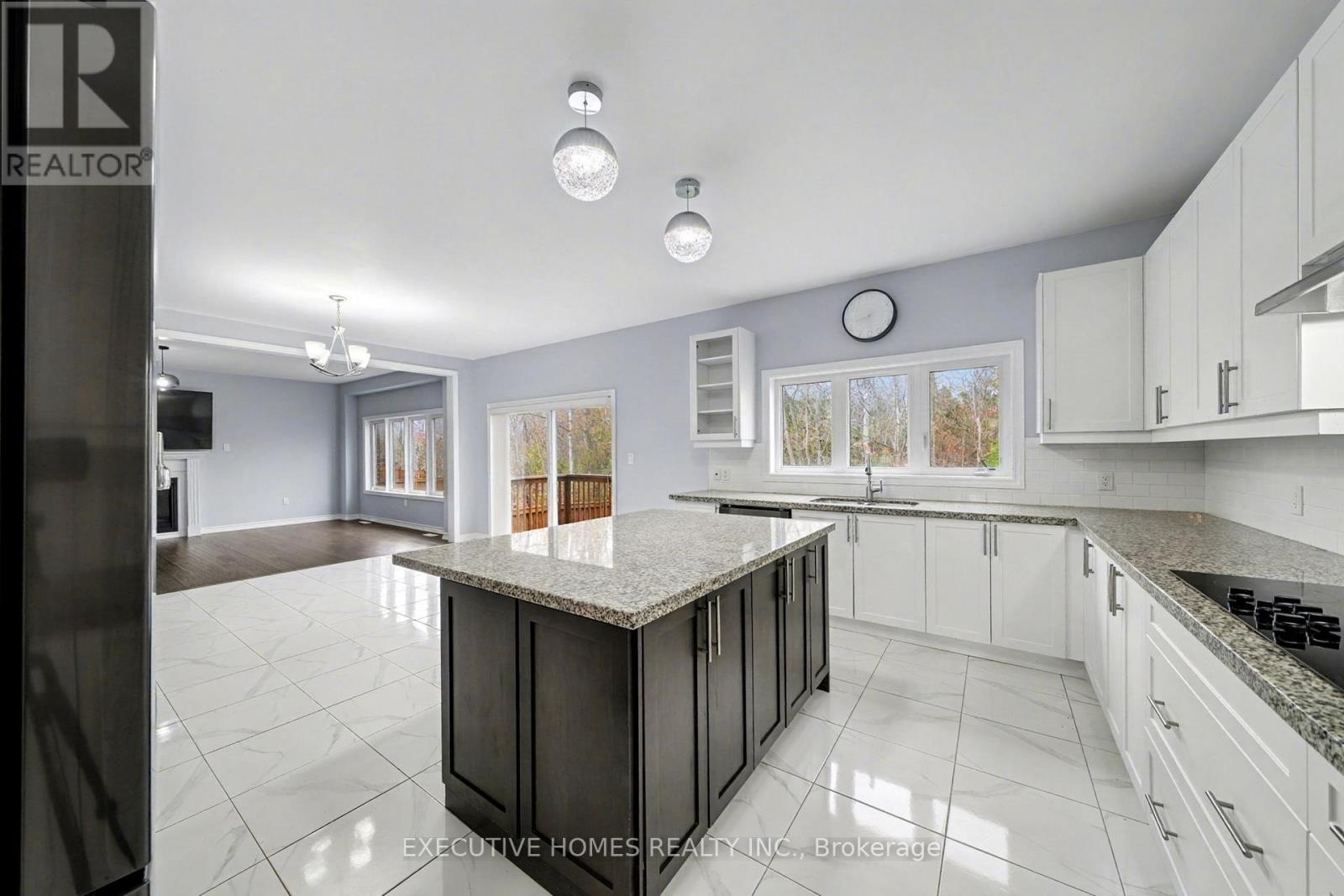 1753 Emberton Way, Innisfil, Ontario  L9S 0N4 - Photo 12 - N12555980