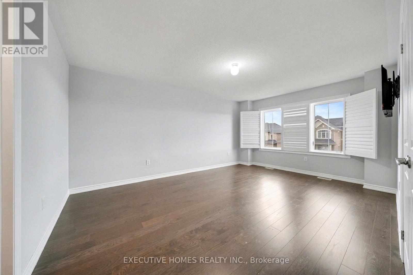 1753 Emberton Way, Innisfil, Ontario  L9S 0N4 - Photo 33 - N12555980