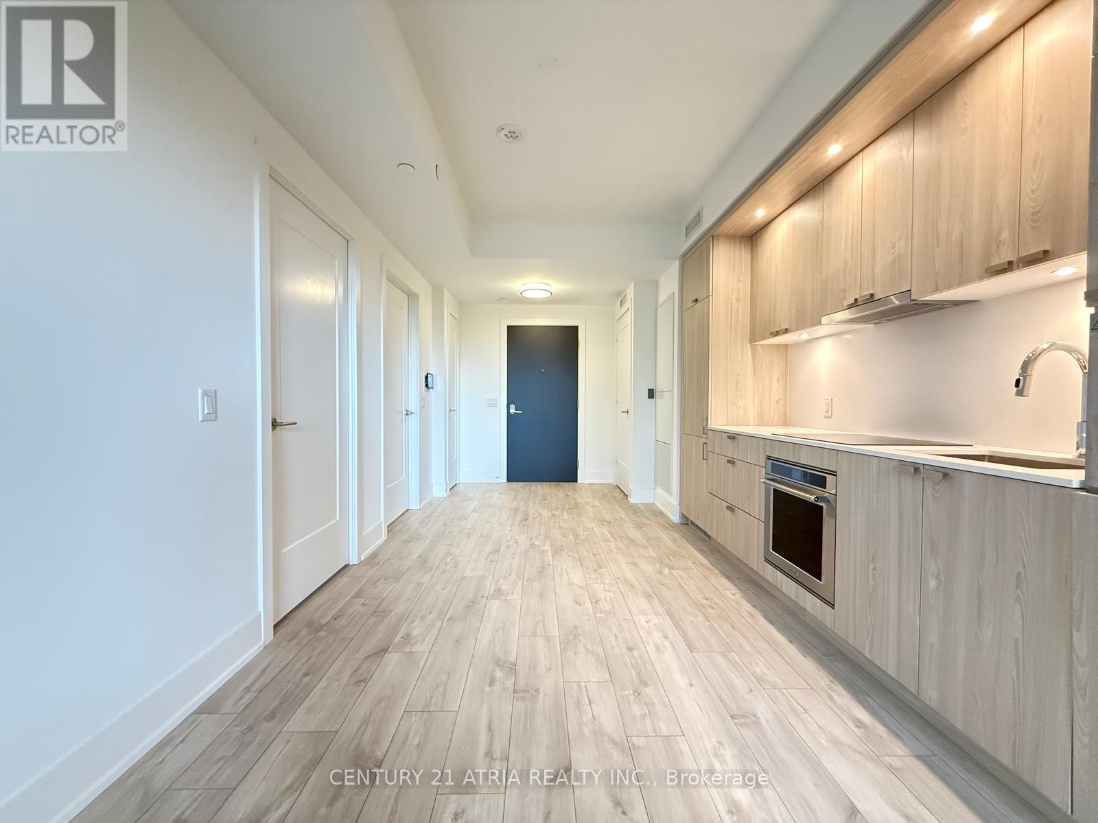 225 - 259 The Kingsway, Toronto, Ontario  M9A 0G2 - Photo 3 - W12486750