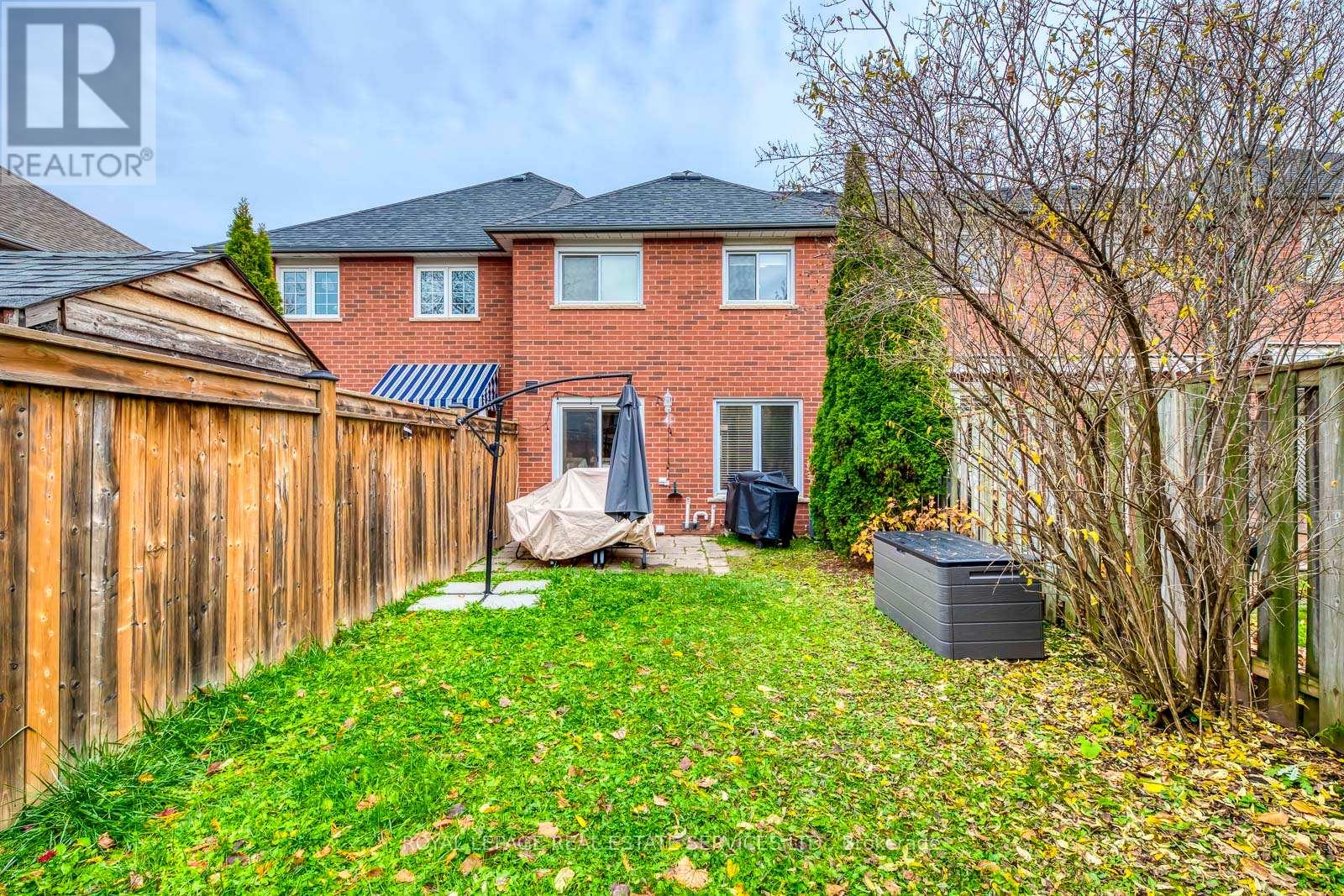 2264 Dale Ridge Drive, Oakville, Ontario  L6M 3L5 - Photo 23 - W12548154