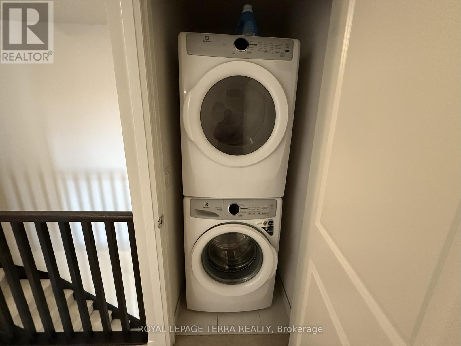 1114 - 585 Colborne Street E, Brantford, Ontario  N3S 0K4 - Photo 10 - X12557164