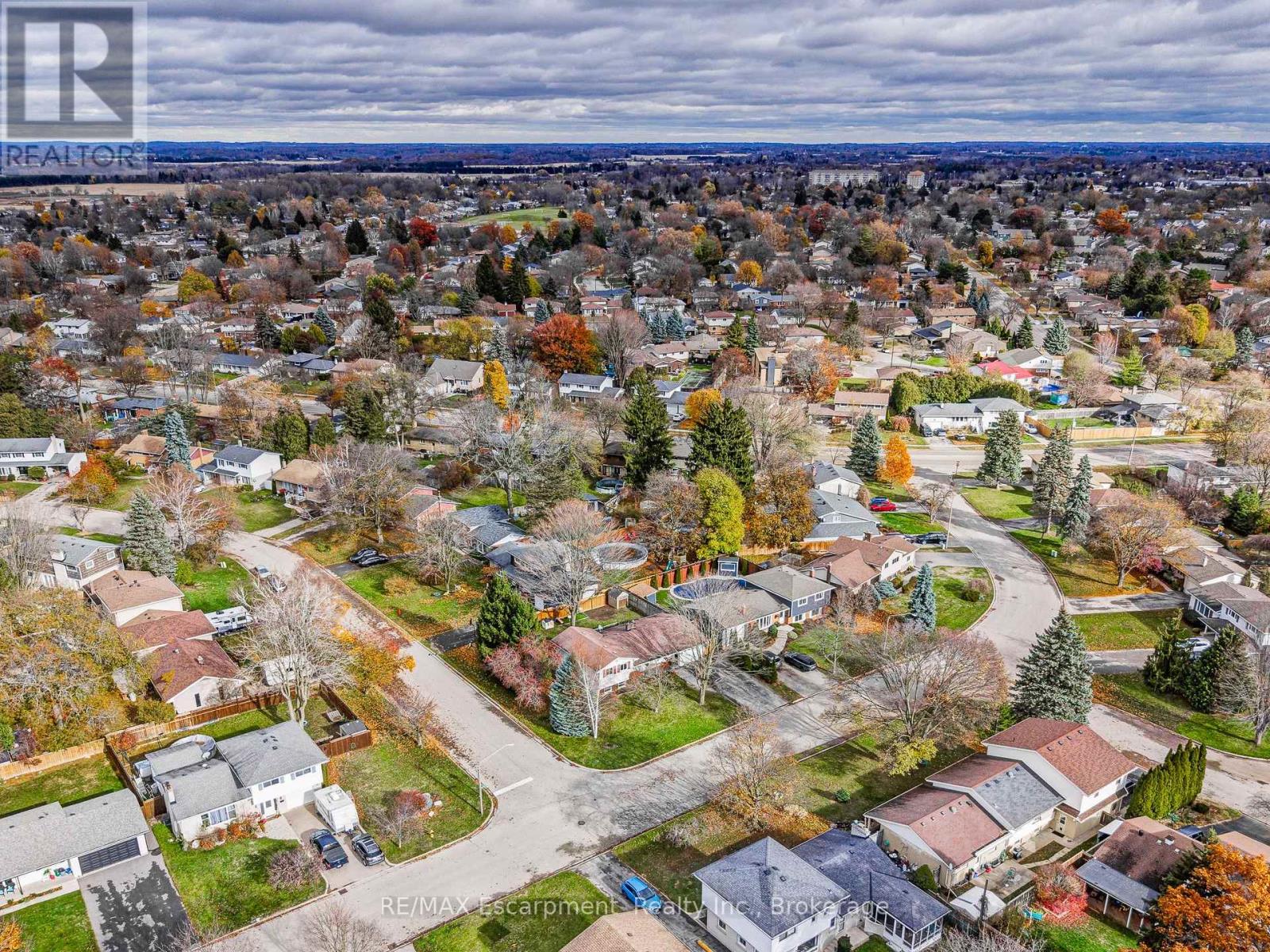 15 Harvest Lane, Brantford, Ontario  N3R 5R3 - Photo 43 - X12557208