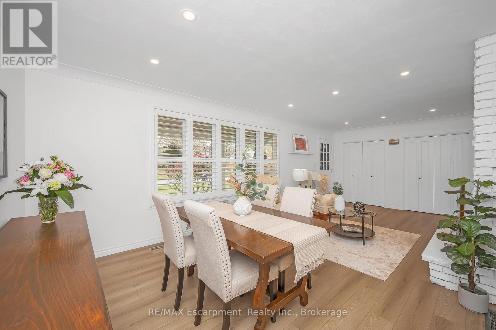 15 Harvest Lane, Brantford, Ontario  N3R 5R3 - Photo 8 - X12557208