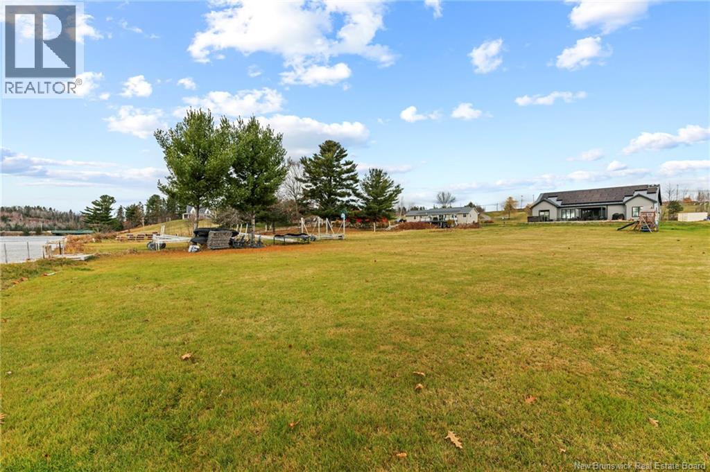 723 Route 105, Nackawic, New Brunswick E6G 1V4 - Photo 37 - NB125673