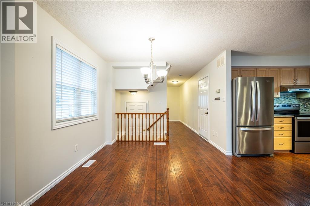 35 Indigo Street, Kitchener, Ontario  N2E 4E6 - Photo 6 - 40788584