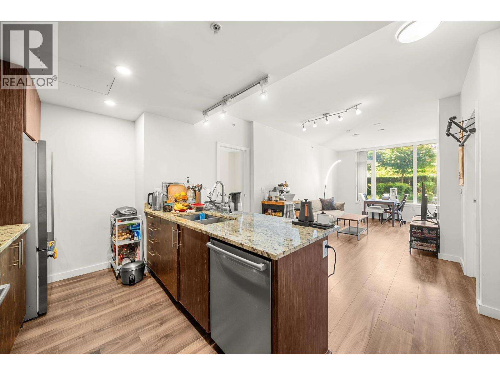 502 3333 Sexsmith Road, Richmond, British Columbia  V6X 0R7 - Photo 3 - R3068608