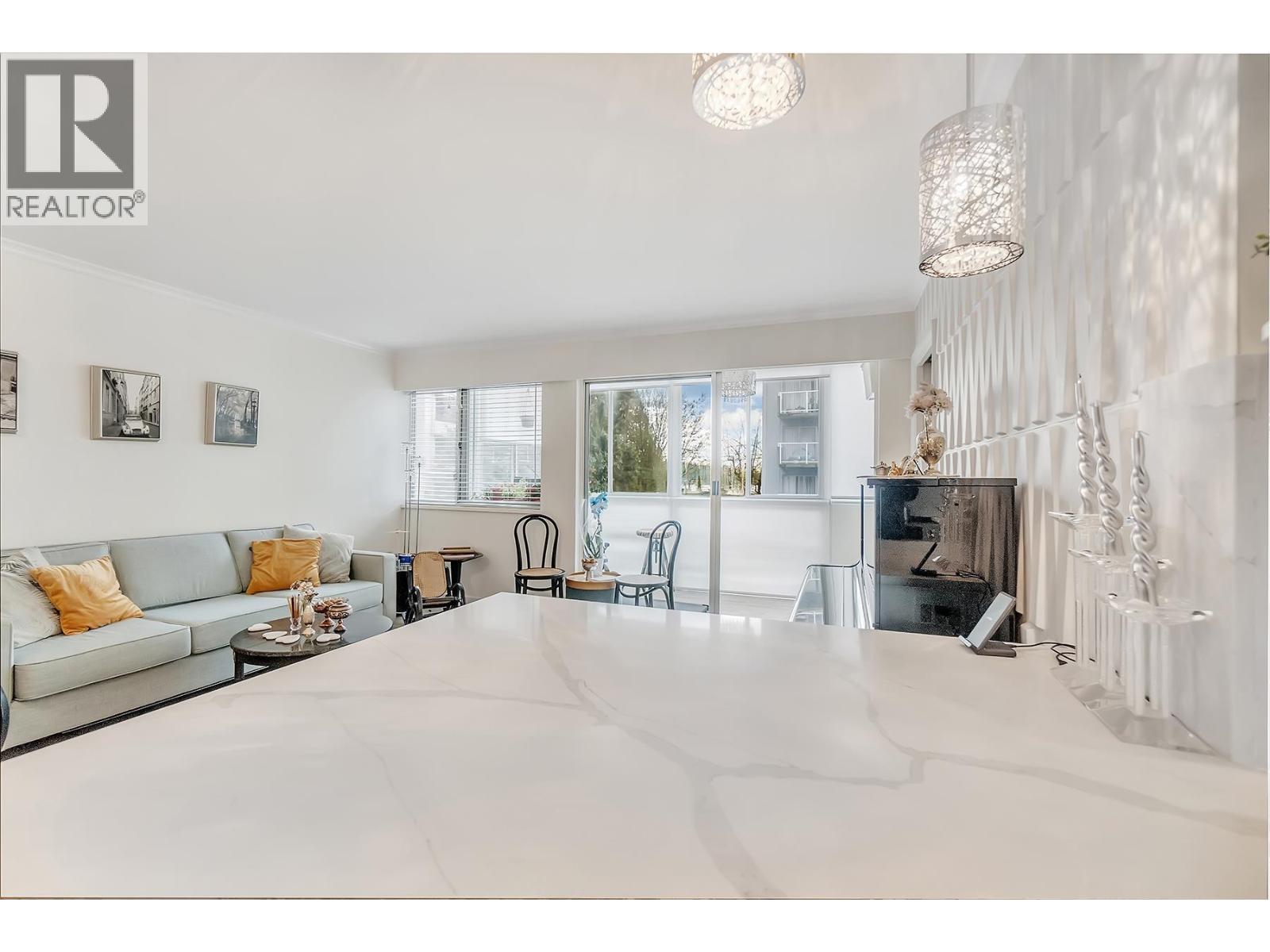 101 1750 Esquimalt Avenue, West Vancouver, British Columbia  V7V 1R8 - Photo 17 - R3068616