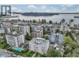 101 1750 ESQUIMALT AVENUE