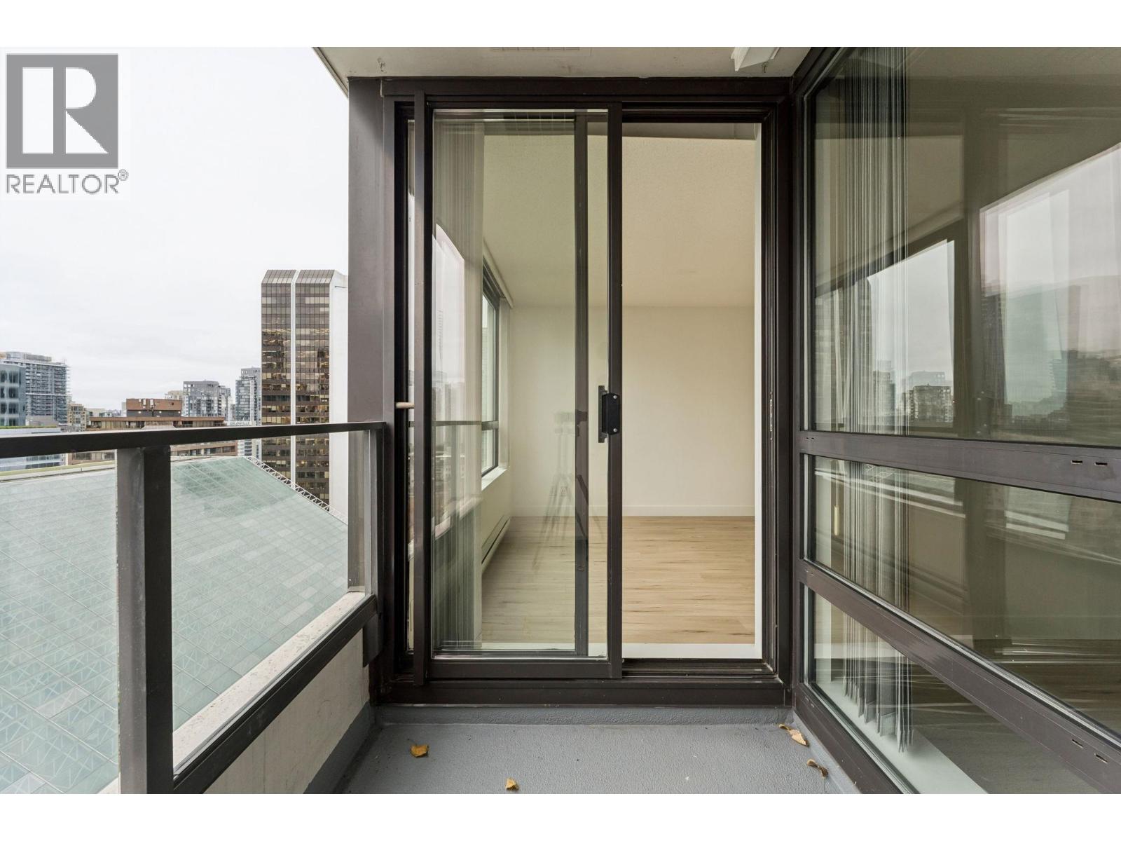 1532 938 Smithe Street, Vancouver, British Columbia  V6Z 3H8 - Photo 13 - R3068620