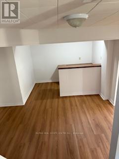 416 Lees Lane, Oakville, Ontario L6L 4S7 - Photo 30 - W12392863