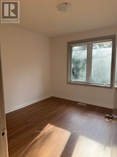 416 Lees Lane, Oakville, Ontario L6L 4S7 - Photo 22 - W12392863