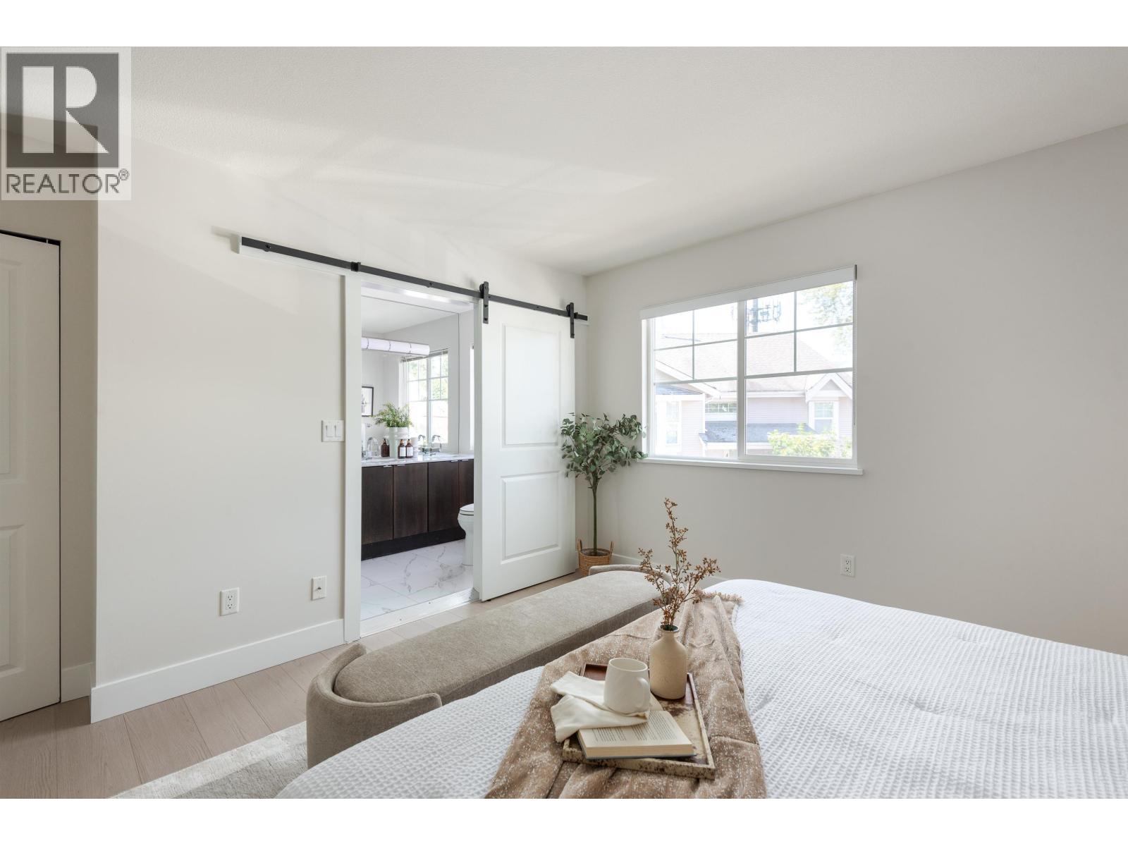 230 3000 Riverbend Drive, Coquitlam, British Columbia V3C 6R1 - Photo 13 - R3068611