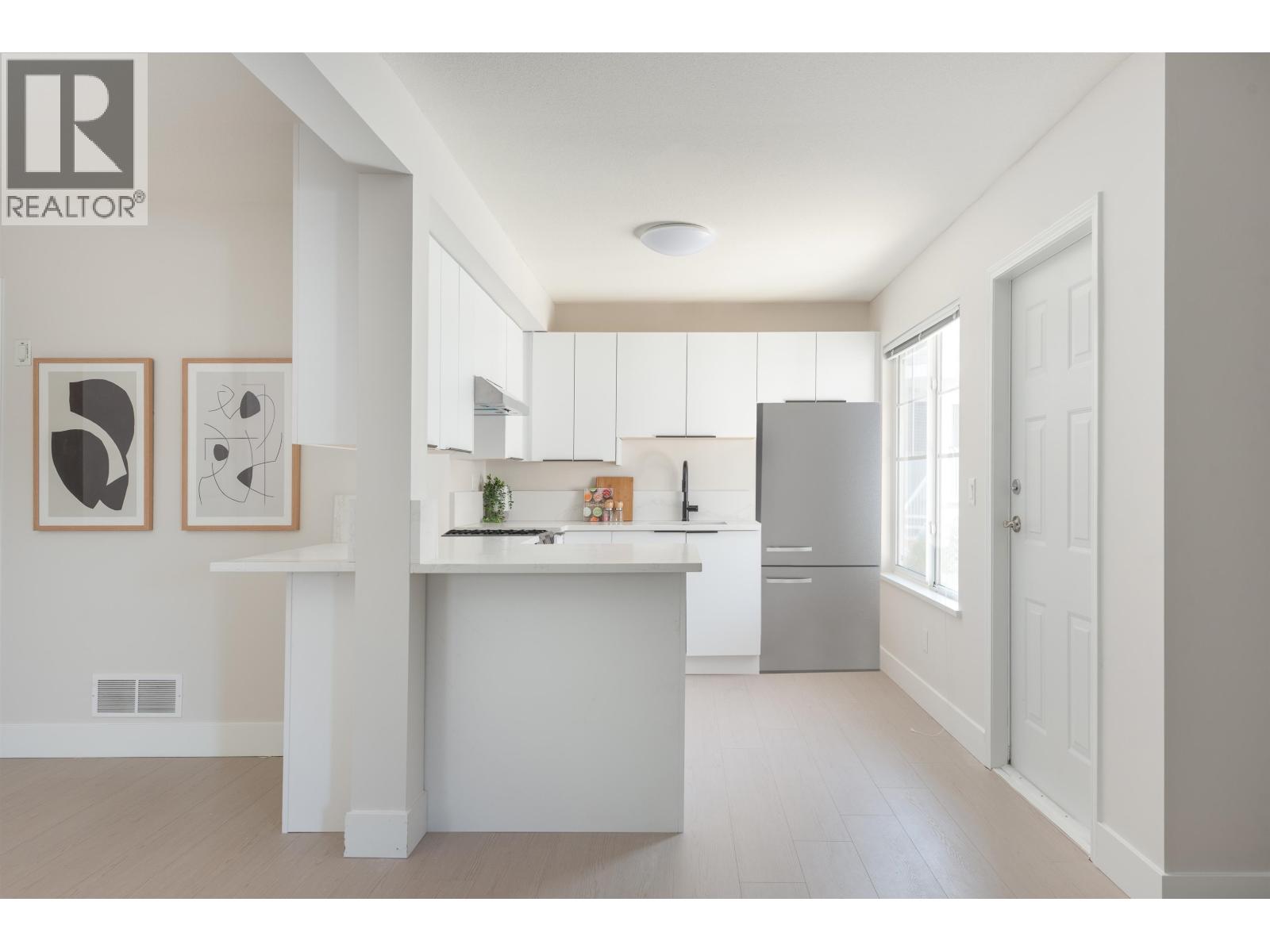 230 3000 Riverbend Drive, Coquitlam, British Columbia V3C 6R1 - Photo 21 - R3068611