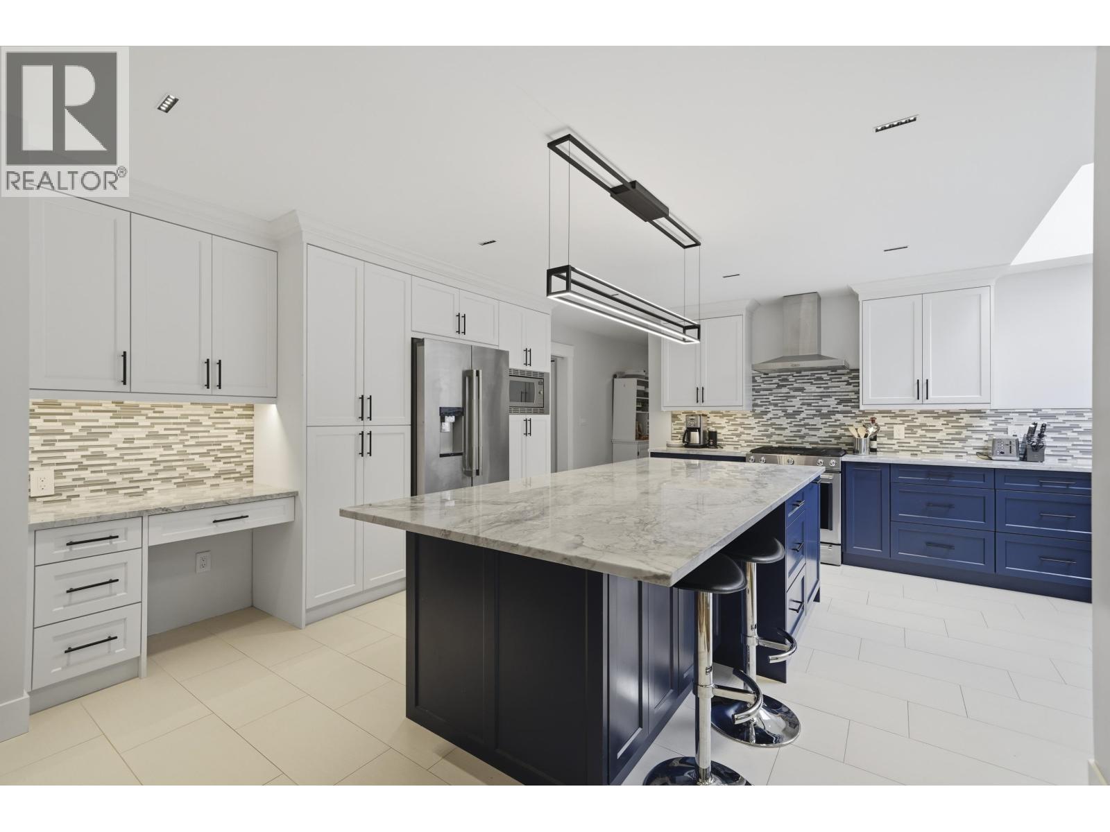 2509 Ashurst Avenue, Coquitlam, British Columbia  V3K 5T5 - Photo 3 - R3068619