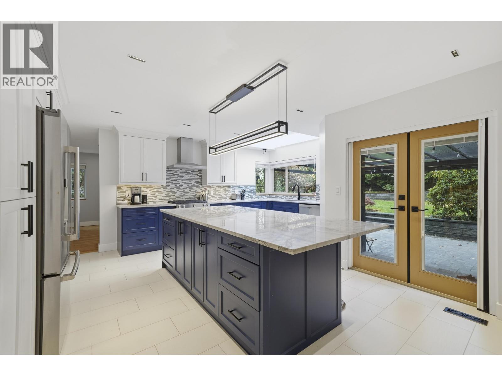 2509 Ashurst Avenue, Coquitlam, British Columbia  V3K 5T5 - Photo 4 - R3068619