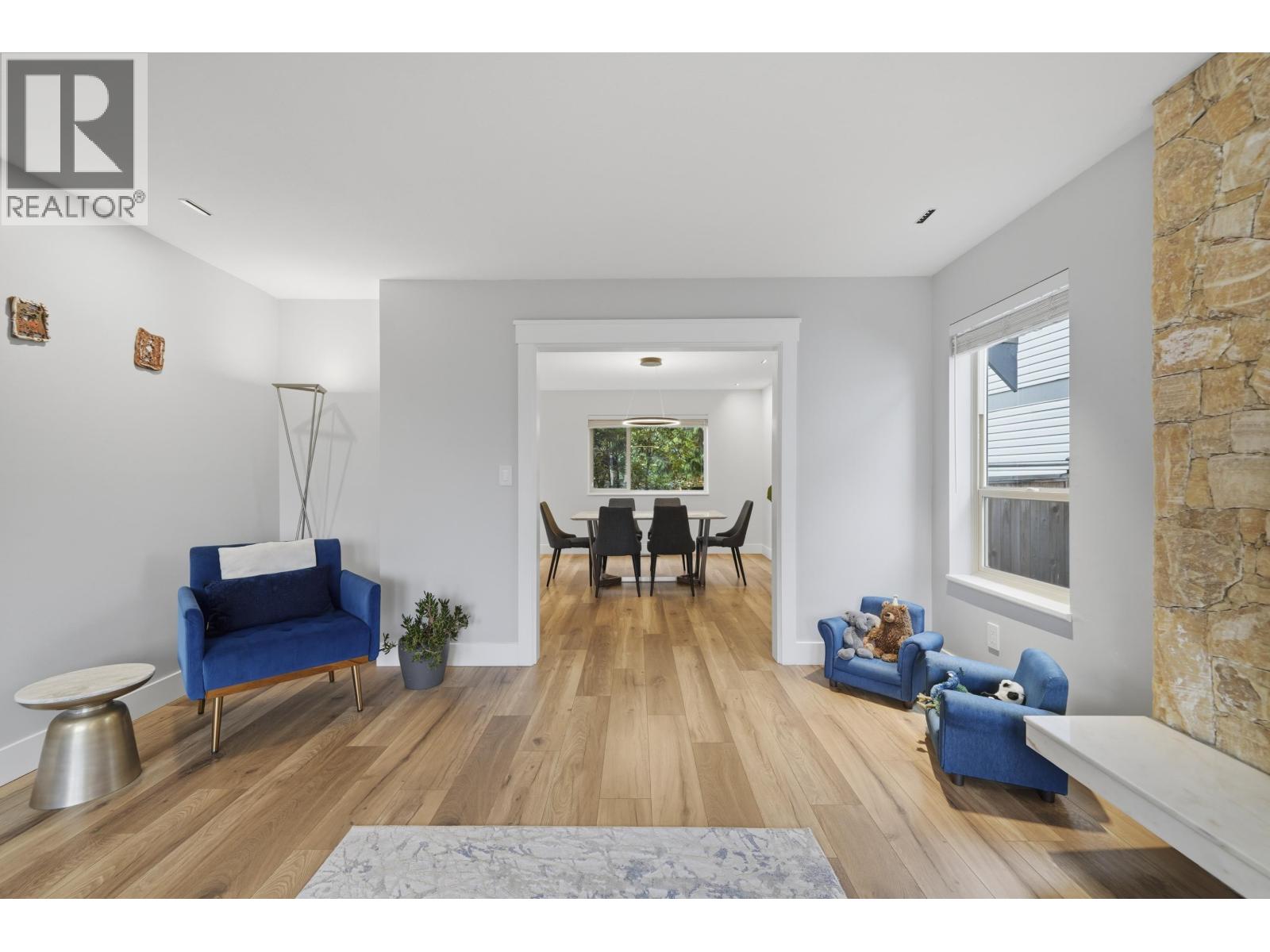 2509 Ashurst Avenue, Coquitlam, British Columbia  V3K 5T5 - Photo 7 - R3068619