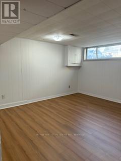 416 Lees Lane, Oakville, Ontario L6L 4S7 - Photo 31 - W12392863