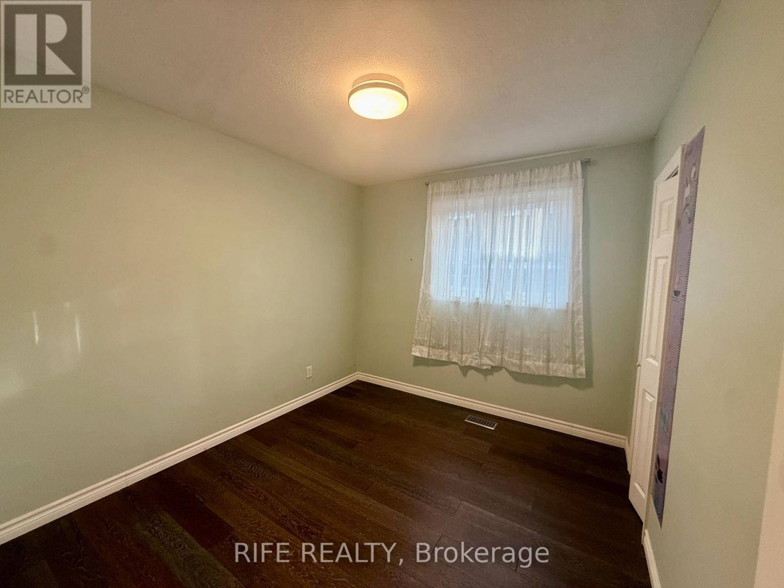 38 Aurora Heights Drive, Aurora, Ontario  L4G 2W7 - Photo 14 - N12553292