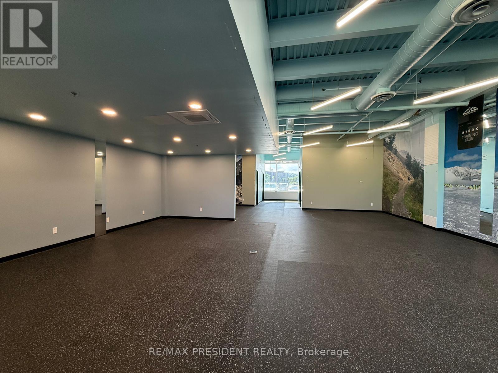 B103 - 1943 Ironoak Way, Oakville, Ontario L6H 3V7 - Photo 8 - W12556022