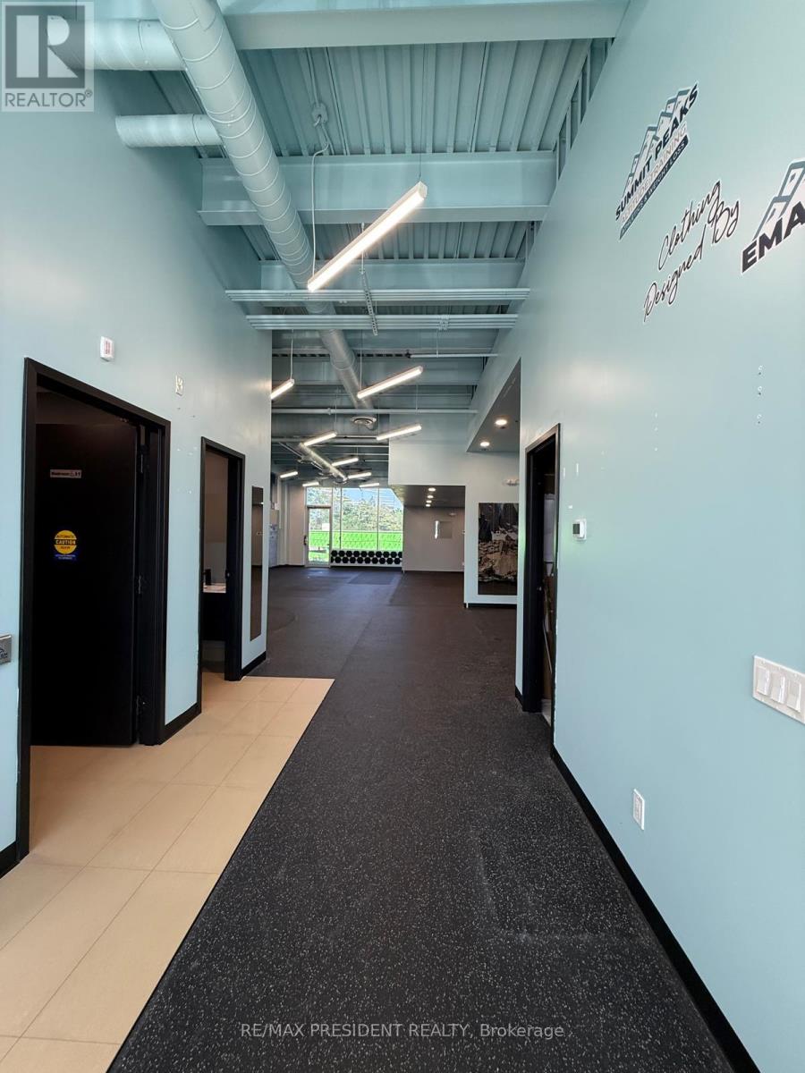 B103 - 1943 Ironoak Way, Oakville, Ontario L6H 3V7 - Photo 21 - W12556022