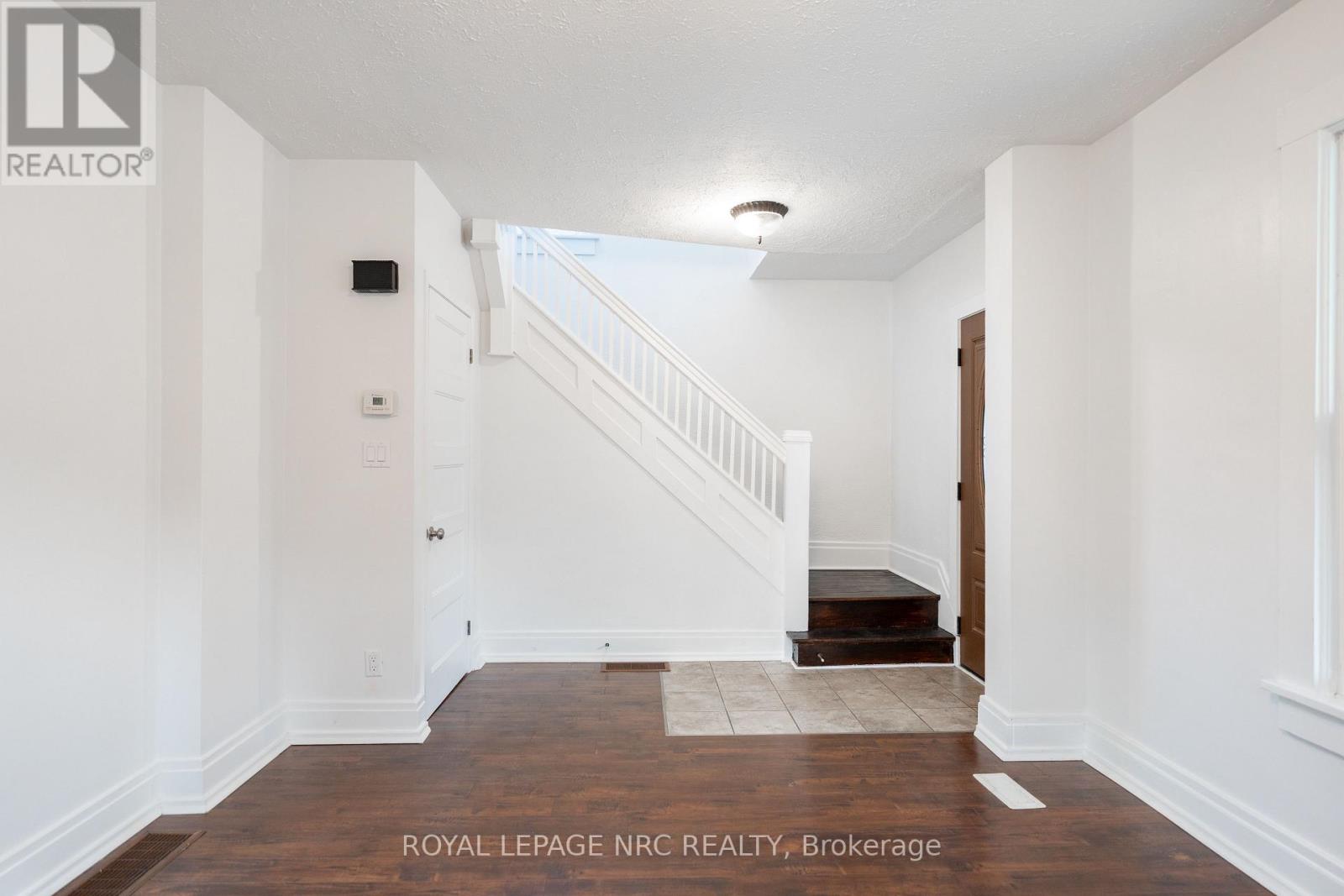 4713 Cookman Crescent, Niagara Falls, Ontario  L2E 1C1 - Photo 13 - X12525910