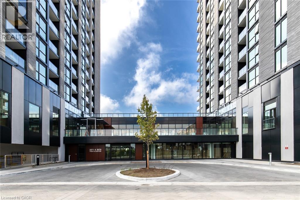 3071 Trafalgar Road Unit# 409, Oakville, Ontario  L6H 8C6 - Photo 2 - 40789077