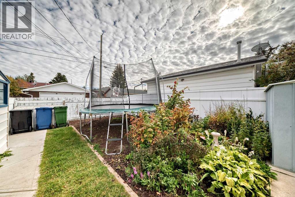 48 Mardale Crescent Ne, Calgary, Alberta  T2A 3V5 - Photo 39 - A2260952