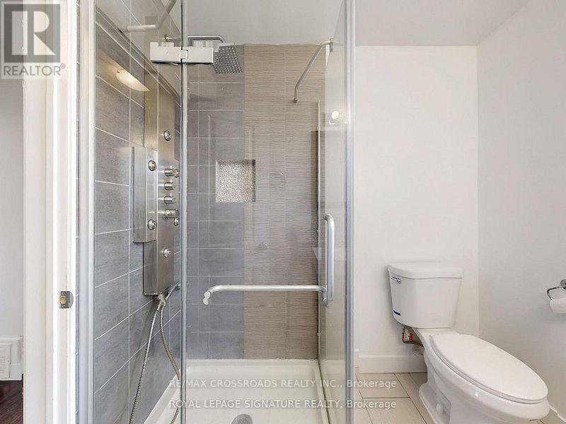 82 Northwood Drive, Toronto, Ontario  M2M 2K1 - Photo 20 - C12557228