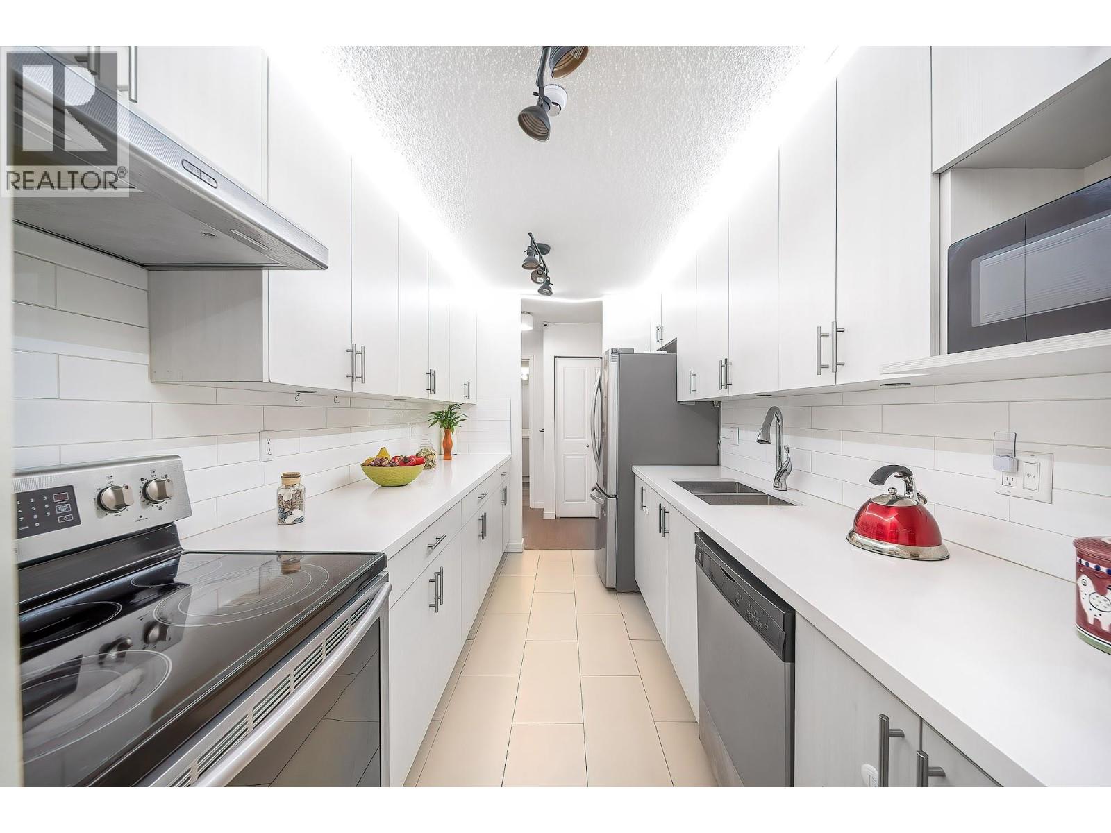 312 8591 Westminster Highway, Richmond, British Columbia  V6X 3E2 - Photo 7 - R3068238