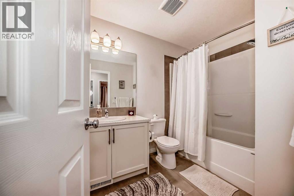 284 Paint Horse Drive, Cochrane, Alberta  T4C 2M3 - Photo 29 - A2252503