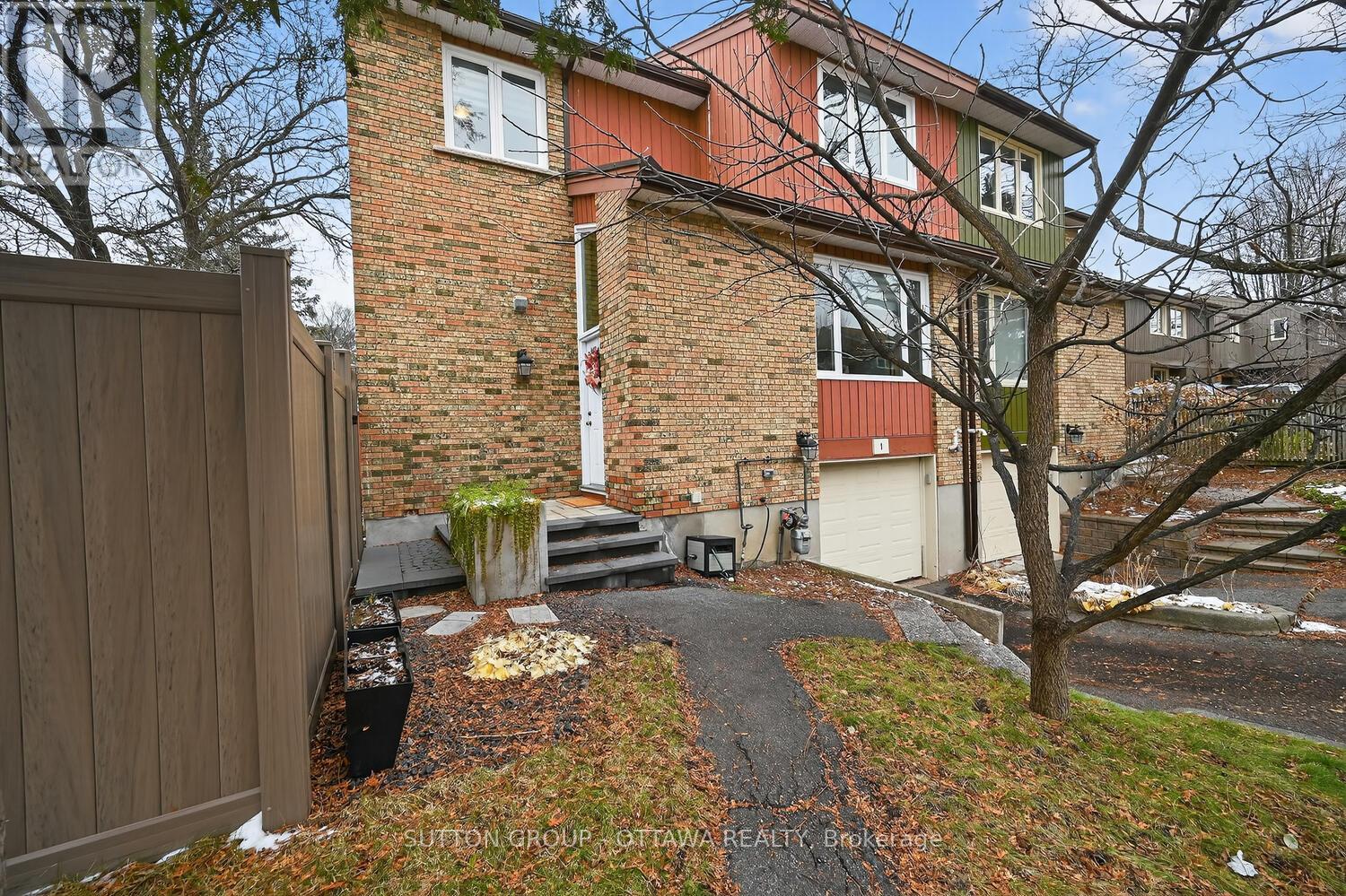 1 BAYSIDE PRIVATE, Ottawa, Ontario