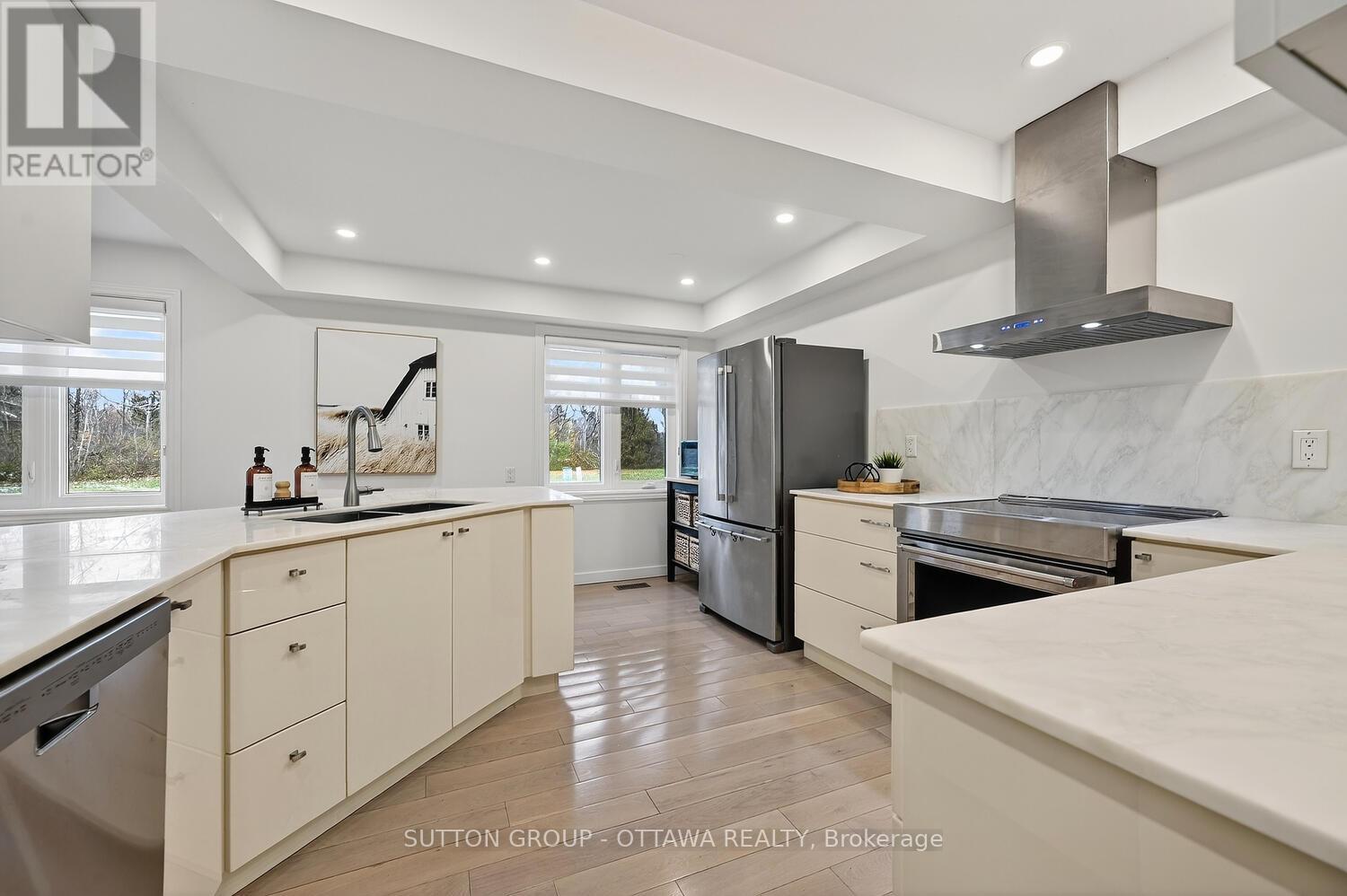 1 Bayside Private, Ottawa, Ontario K1V 9R3 - Photo 5 - X12557260