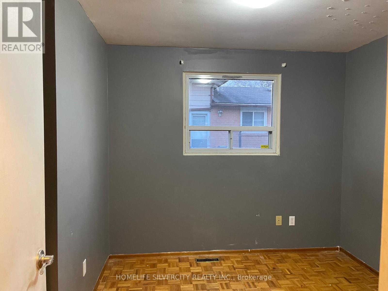 Unknown Address, ,     - Photo 18 - W12557136