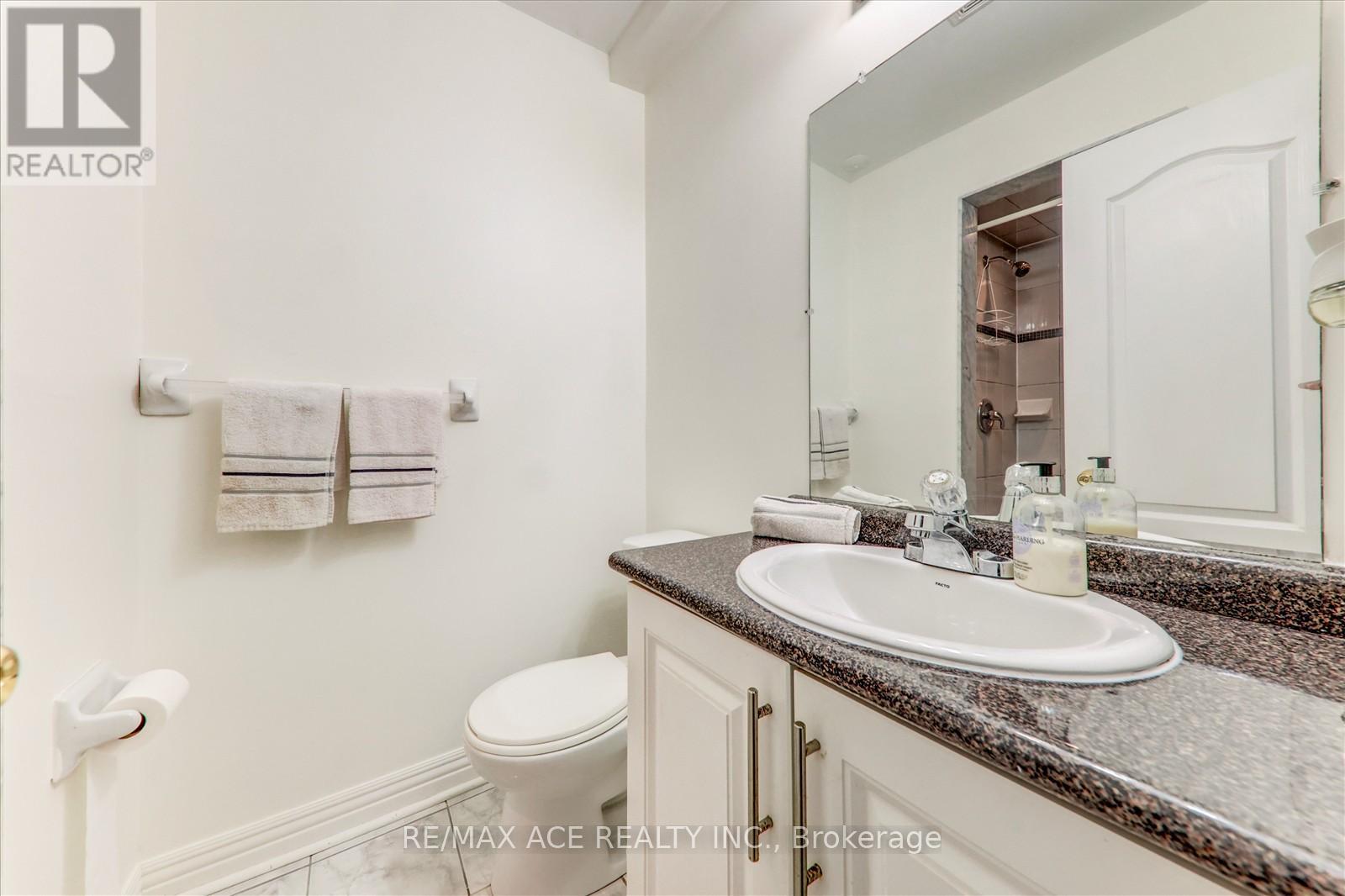 46 Purebrook Crescent, Brampton, Ontario  L6P 2P5 - Photo 35 - W12557224