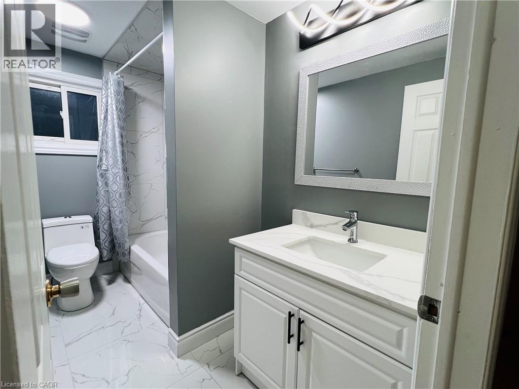 63 Old Carriage Drive, Kitchener, Ontario N2P 1H5 - Photo 11 - 40788586