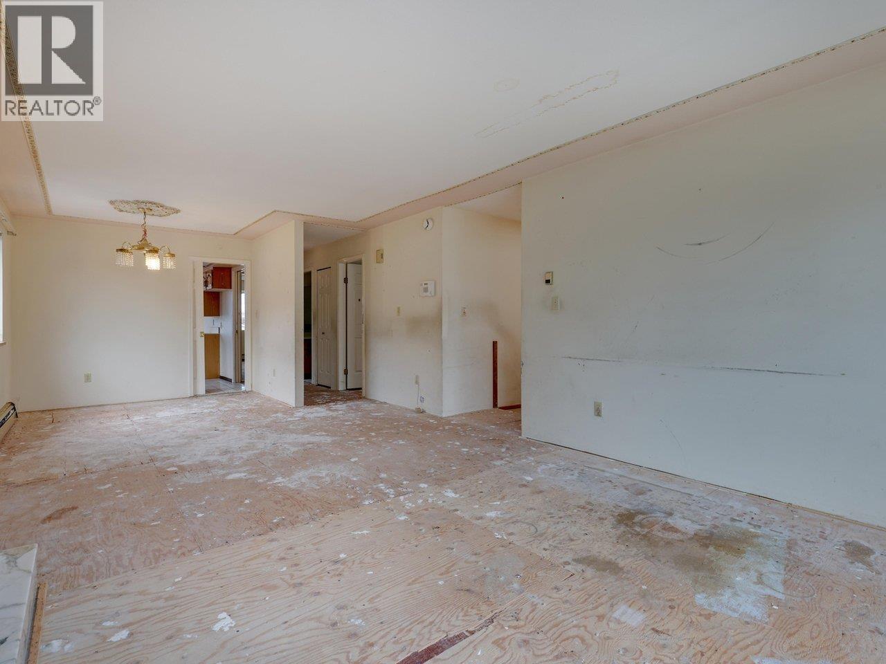 311 E 38th Avenue, Vancouver, British Columbia  V5W 1H5 - Photo 6 - R3067929